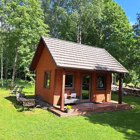 Mugavustega Majake Kahele Muhumaal Paenase