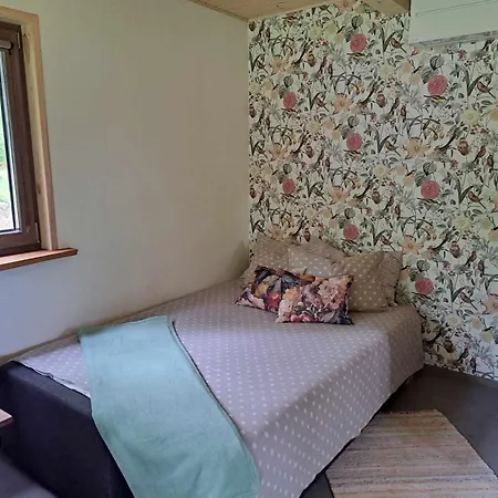 Mugavustega Majake Kahele Muhumaal Vakantiehuis