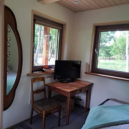 Mugavustega Majake Kahele Muhumaal Ferienhaus Paenase