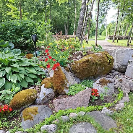 Mugavustega Majake Kahele Muhumaal Vakantiehuis *