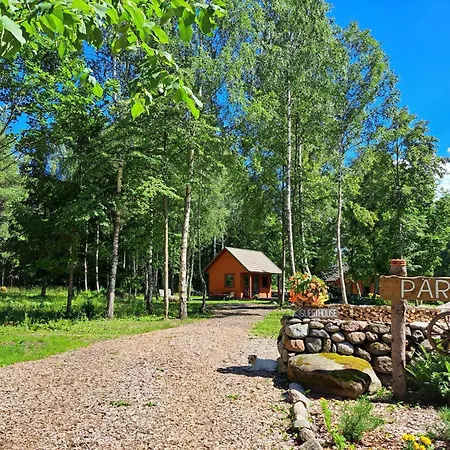 Mugavustega Majake Kahele Muhumaal Puhkemaja *