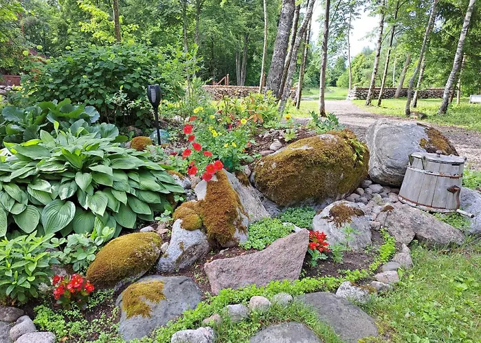 Mugavustega Majake Kahele Muhumaal Puhkemaja *